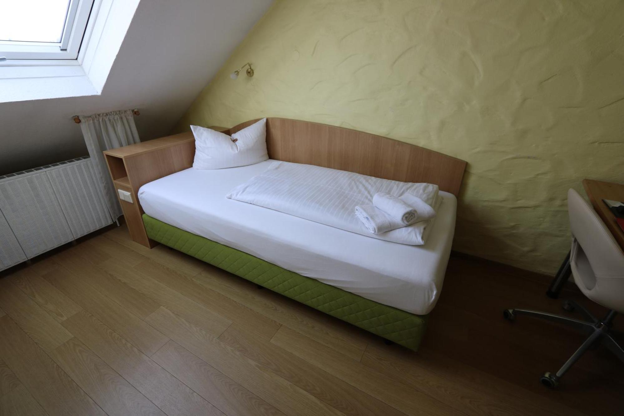 נירנברג Hotel Avenue Altenfurt מראה חיצוני תמונה