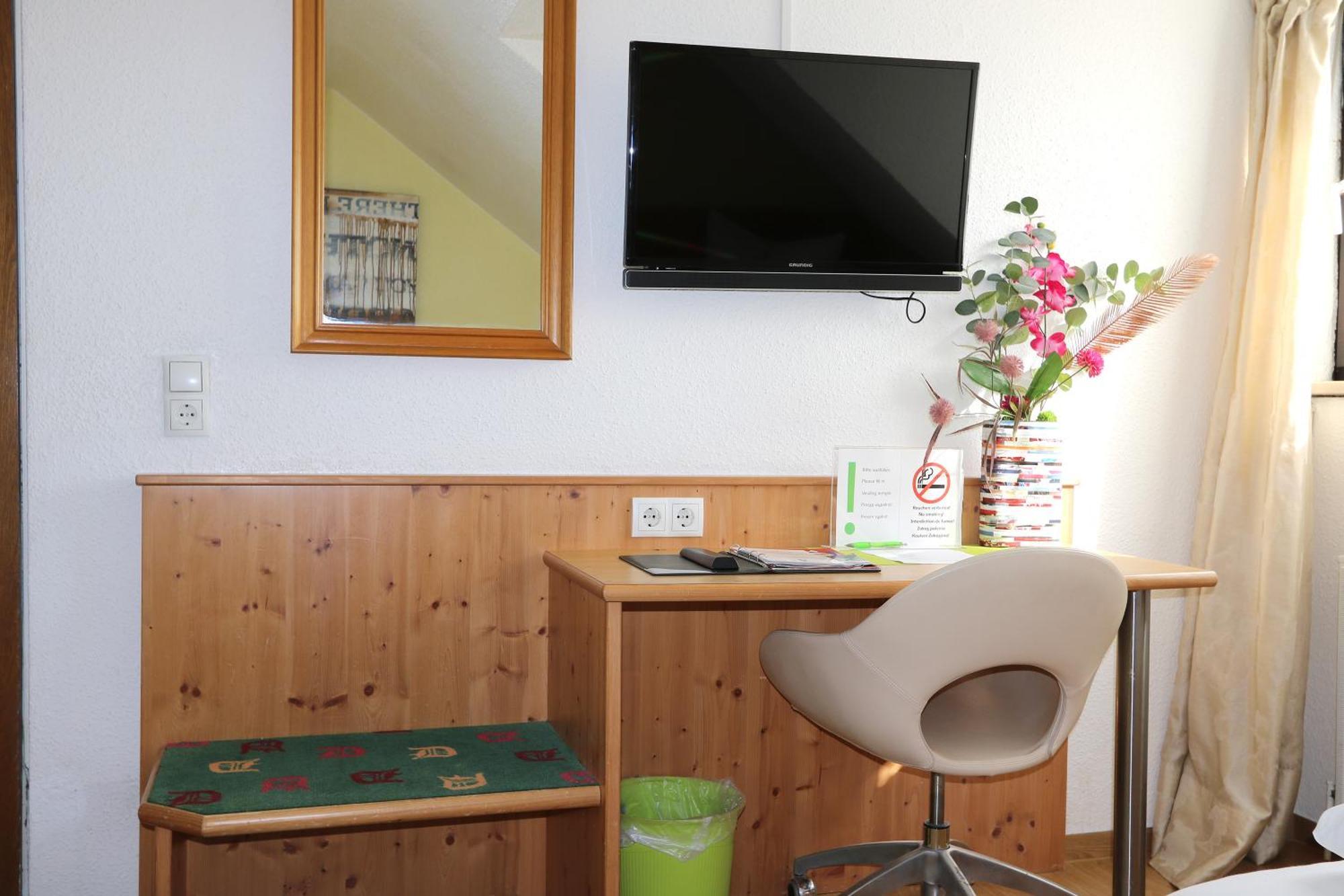 נירנברג Hotel Avenue Altenfurt מראה חיצוני תמונה