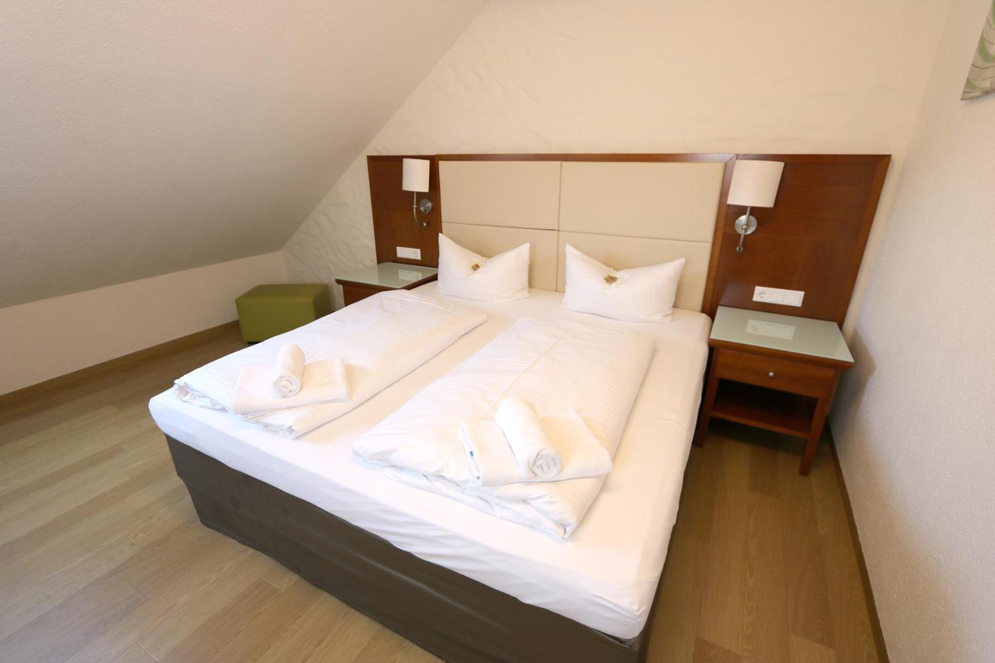 נירנברג Hotel Avenue Altenfurt מראה חיצוני תמונה