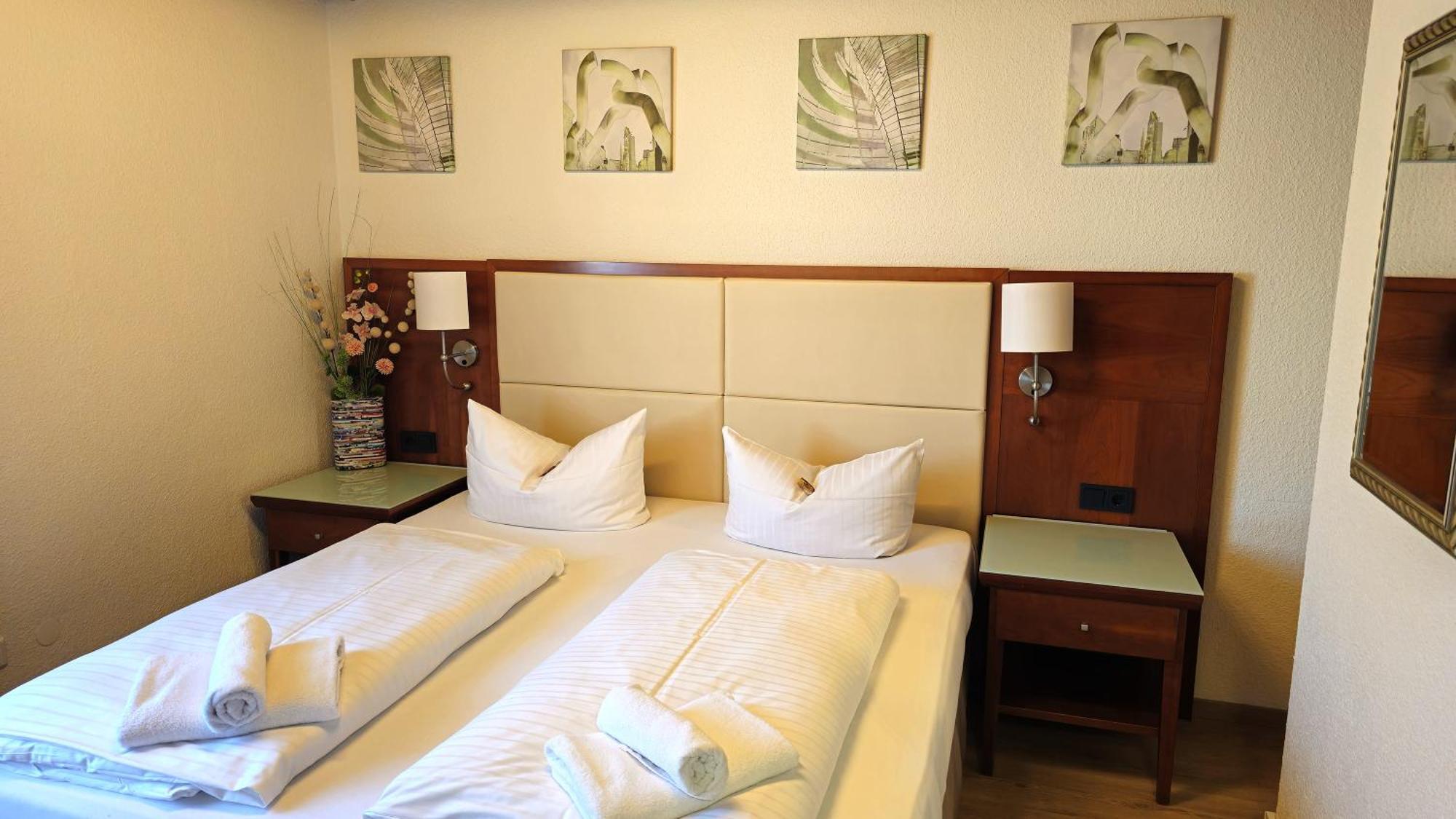 נירנברג Hotel Avenue Altenfurt מראה חיצוני תמונה