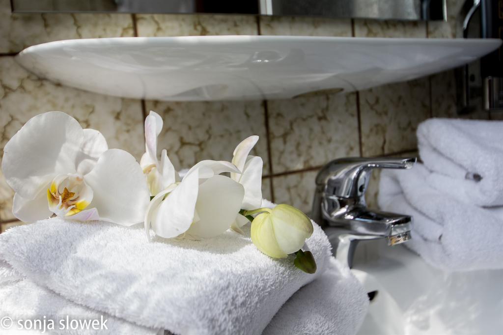 נירנברג Hotel Avenue Altenfurt מראה חיצוני תמונה